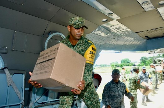 Ejército y Guardia Nacional refuerzan apoyo en comunidades afectadas por lluvias en Veracruz