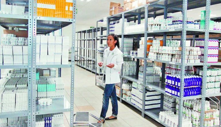 Gasto para salud deja de lado a población sin seguridad social