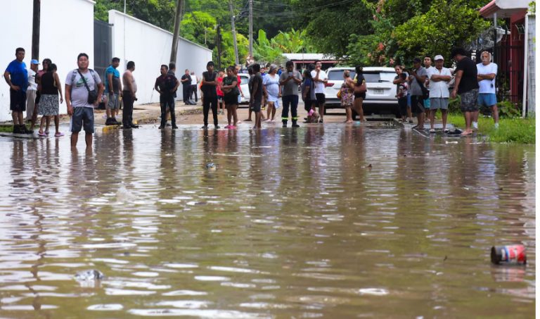 Estudiantes de la UV convocan a protestas por la desaparición de 192 compañeros