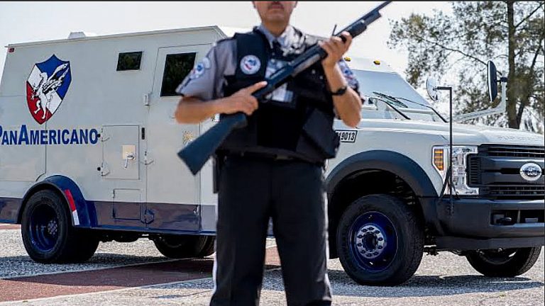 Trabajadores de traslado de valores entran en paro temporal