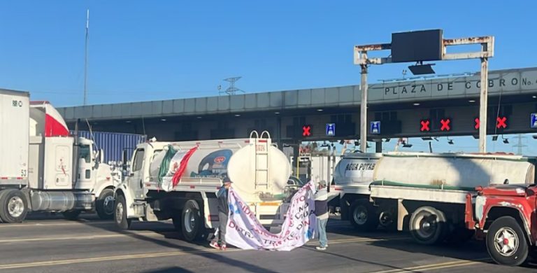 «Piperos bloquean de forma intermitente la Caseta de Tepotzotlán rumbo a la CdMx y Querétaro 