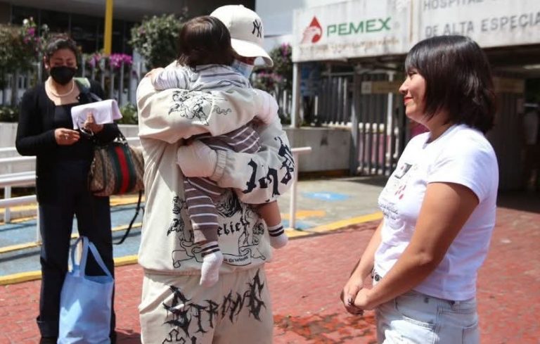 Reciben alta médica tres sobrevivientes de la explosión de pipa de gas, en Iztapalapa