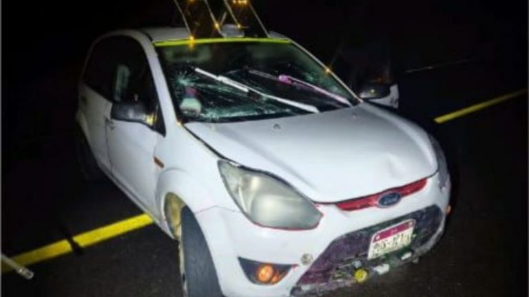 Bloqueos violentos y balaceras en Pátzcuaro, Michoacán