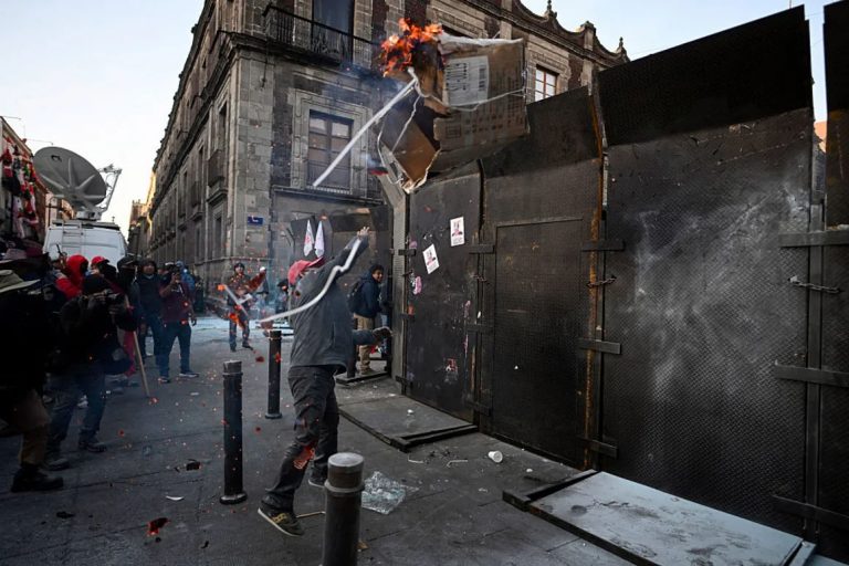 “Síntomas” de desgaste, movilizaciones y protestas sociales: académicos