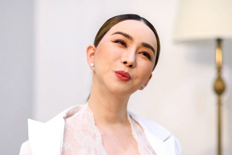 Tribunal tailandés emite orden de arresto contra copropietaria de Miss Universo