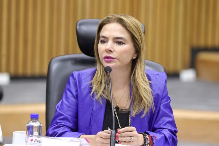 Partidos políticos hacen trampas y fraude por paridad de género: Humphrey