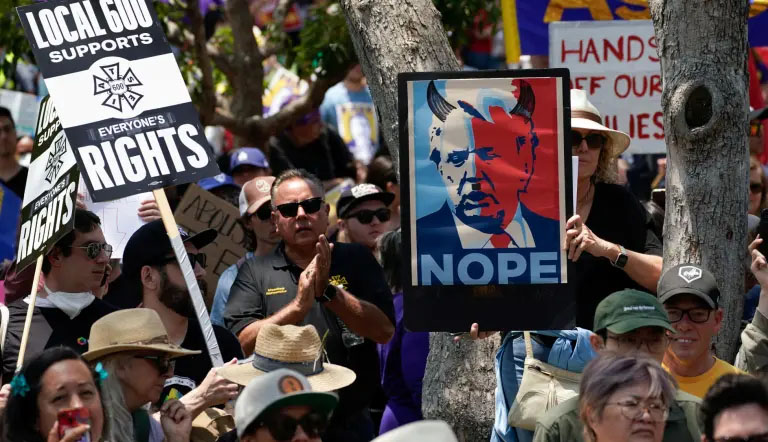 Con “diplomacia silenciosa”, CSP atraviesa el campo minado de Trump: analistas