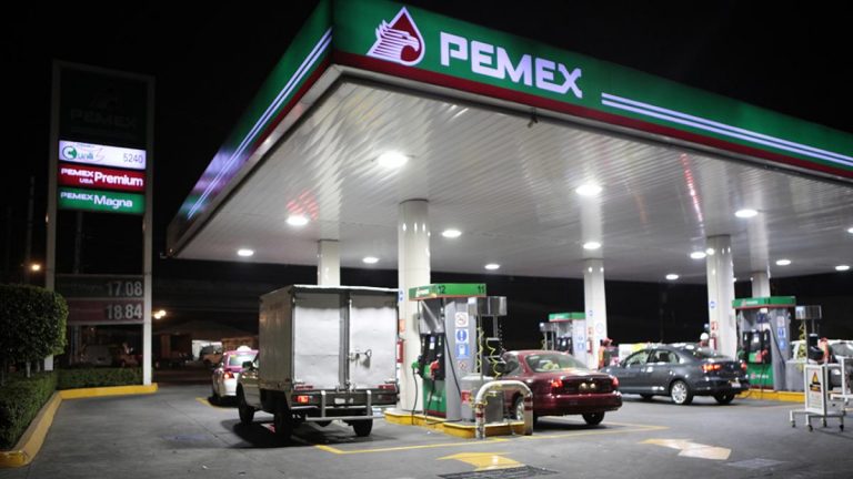 Nueva regulación reactiva regreso de gasolineras privadas a Pemex