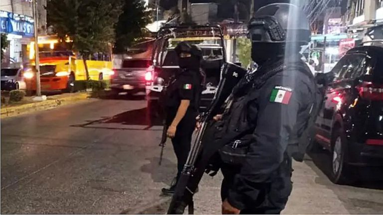 Ejecutan a cuatro personas en una vivienda de Guerrero; una de ellas era policía