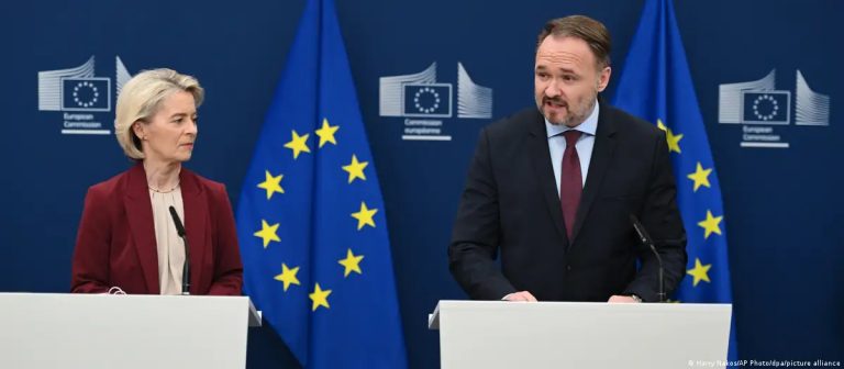 Unión Europea llega a acuerdo para cerrar importaciones con gas ruso antes de 2027