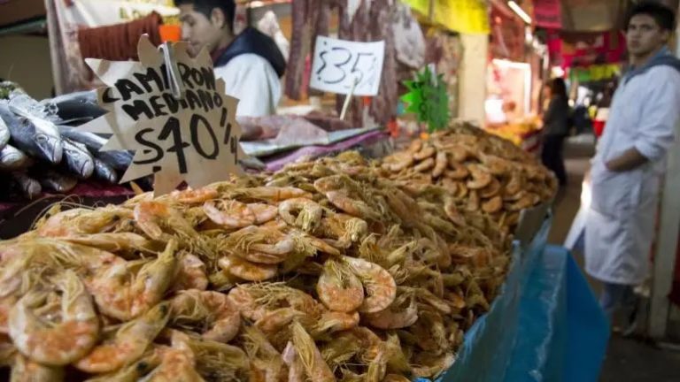 Gastarían 17 mil 100 pesos para las cenas decembrinas: Anpec