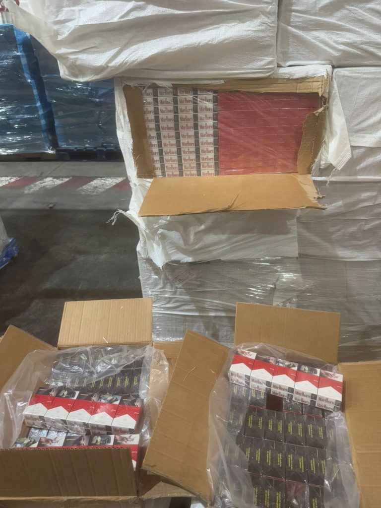 Marina ha asegurado 88 millones de tons de cigarrillos en el AICM