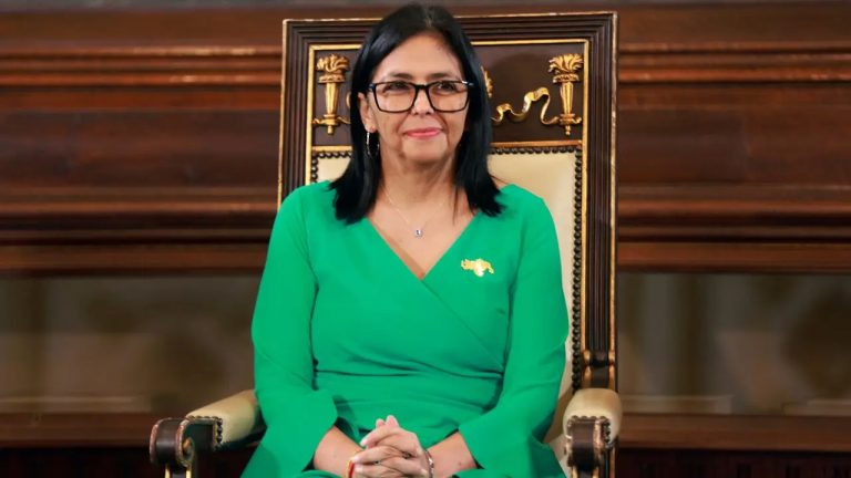 Delcy Rodríguez reafirma control del gobierno interino en Venezuela