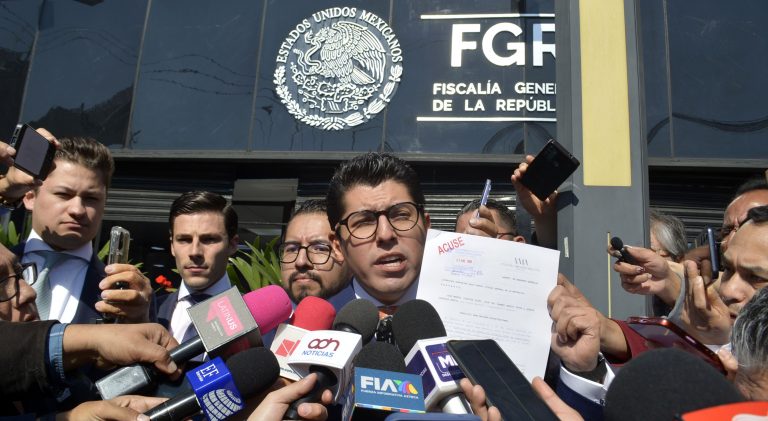 Víctimas del descarrilamiento del Tren Interoceánico presentan denuncia, ante FGR