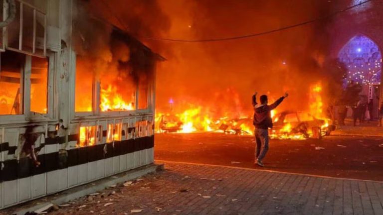 Irán amenaza con pena de muerte a participantes y colaboradores de protestas