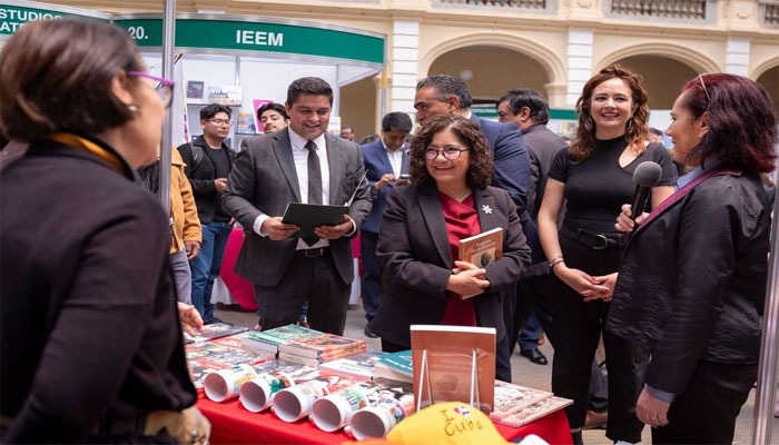 Realiza UAEMéx primera edición de la Feria Universitaria del Libro