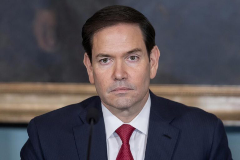 Sería desastroso atacar territorio mexicano: congresistas a Marco Rubio