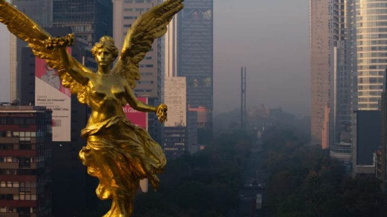 Terremoto de 6.5 en México mueve Ángel de la Independencia