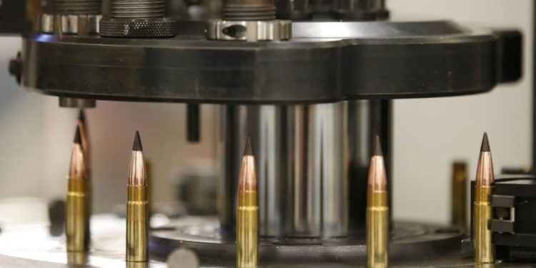 Ejército mexicano confirma que fábricas militares de EU envían armas