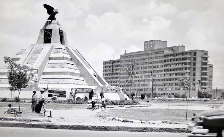 IMSS celebra los 72 años del Hospital General de La Raza