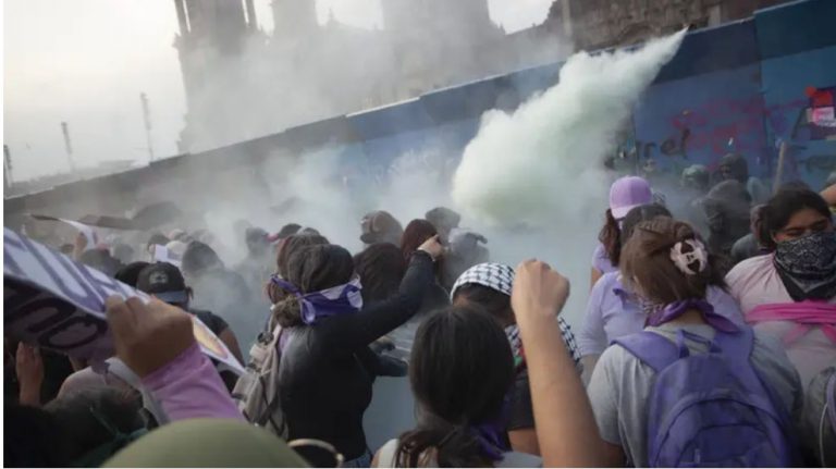 Detallan Saldo por Marcha del 8M en CdMx: 9 Detenidos y 90 Atendidos por Paramédicos