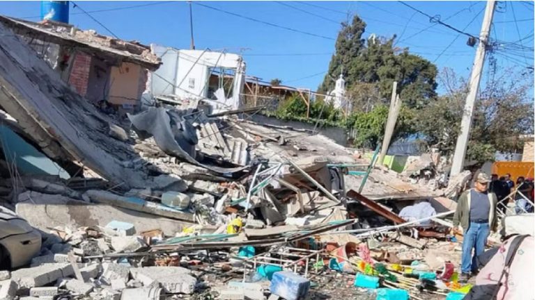 Explosión en casa de Coacalco deja un saldo de 8 personas heridas