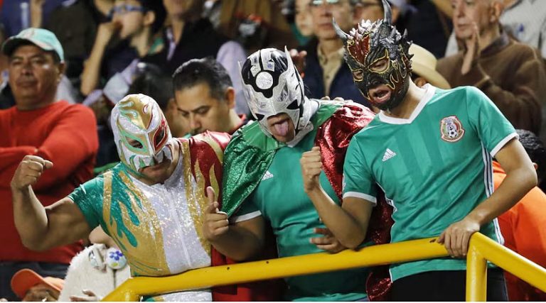 Adiós a las máscaras de luchadores en los estadios, nueva regla golpea a la afición mexicana rumbo al Mundial 2026