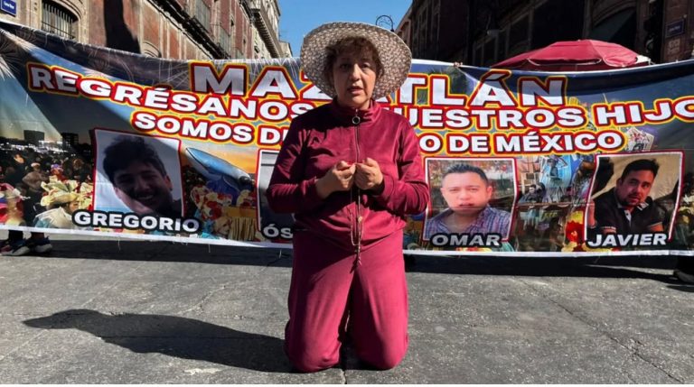 Continúan las manifestaciones para localizar a los turistas mexiquenses desaparecidos, en Mazatlán