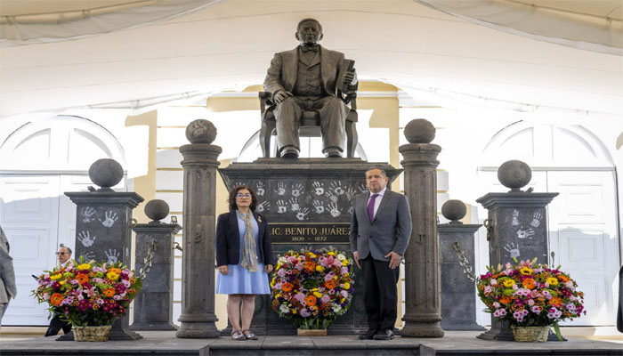 UAEMéx refrenda legado juarista como eje formativo de nuevas generaciones