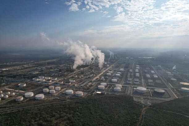 Millonaria inversión en refinería Cadereyta, se convirtió en humo