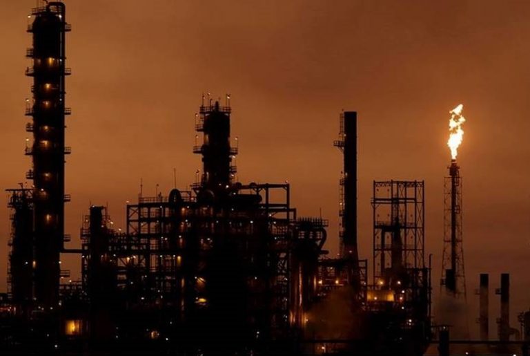 Plantas coquizadoras de Pemex, con fallas y paros técnicos recientes