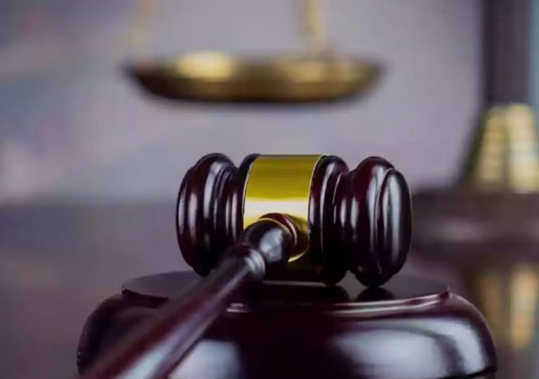 Más de 136 mil carpetas rezagadas en la FGR