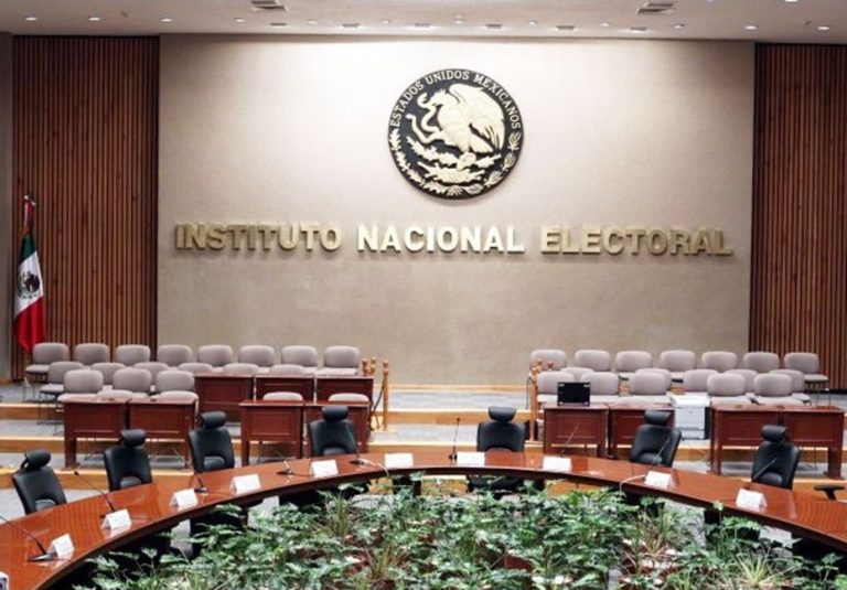 Gana terreno opacidad en INE; confidencialidad, la excusa