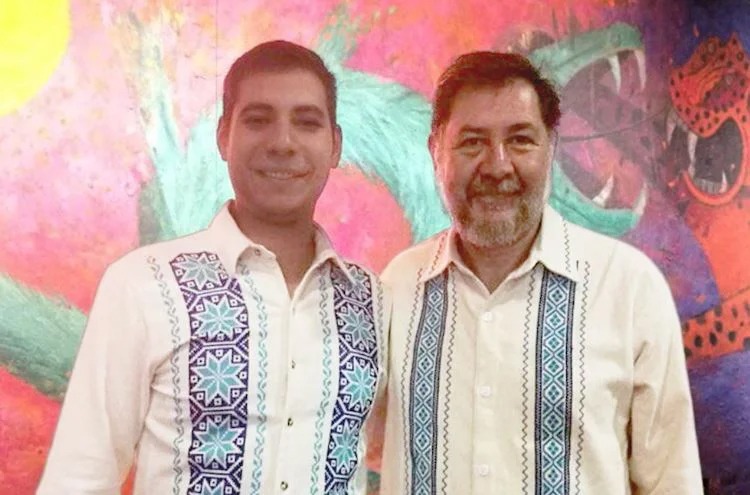 Salario de hijo de Fernández Noroña en CFE desata señalamientos por posible nepotismo