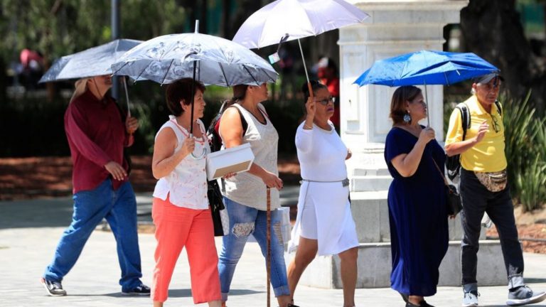 Onda de calor azotará a 9 estados con temperaturas de hasta 45 grados en México