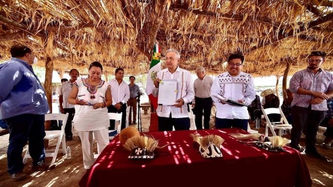 Por corrupción y malos manejos AMLO incumple promesas de ayuda a pueblos originarios