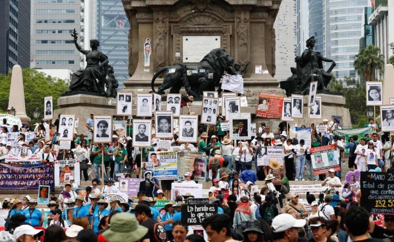 Familias buscadoras atrapadas en promesas incumplidas: Clero