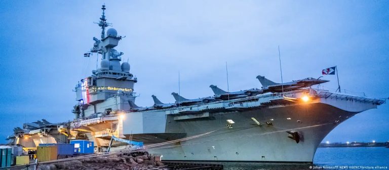Portaaviones de Francia se acerca a Ormuz en medio de guerra