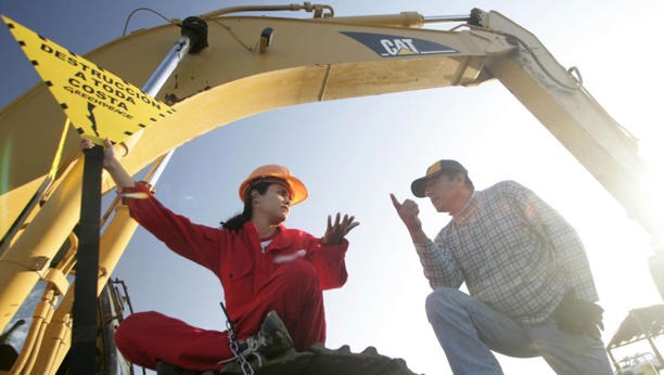 Inversión fija bruta en México cayó 3.6% en febrero; sigue negativa