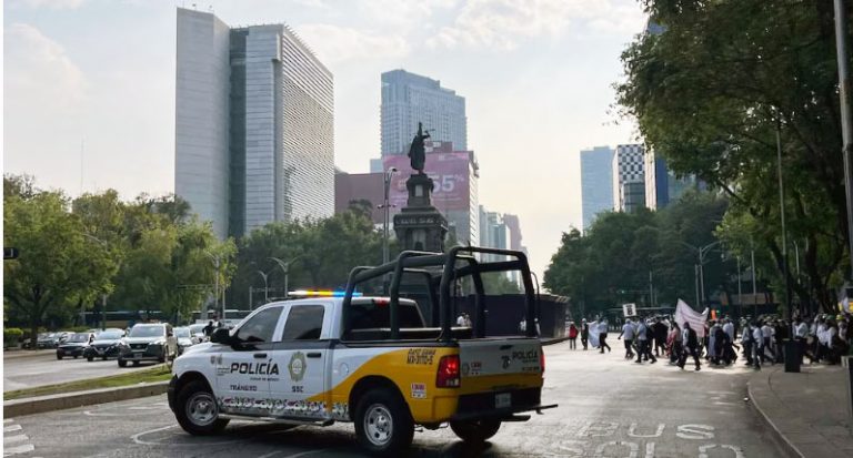 Jubilados y maestros de la CNTE se unen en megamarcha hoy lunes 25 de mayo