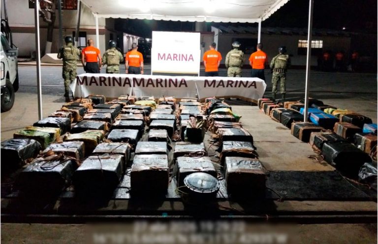 Marina asegura dos toneladas de cocaína, en Oaxaca