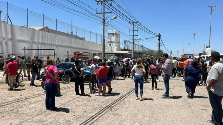 Motín en CERESO: Dos muertos y siete heridos