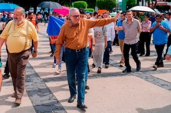 UIF congeló cuentas bancarias de Rocha Moya y Enrique Izunza
