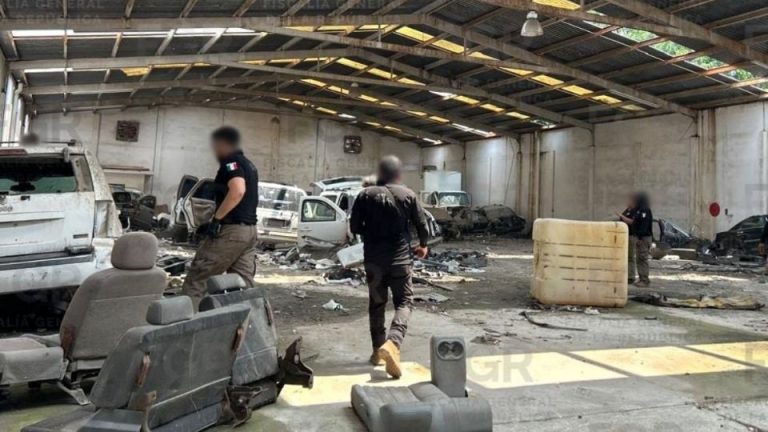 Agentes federales incautan 15 camionetas blindadas durante cateo en Reynosa, Tamaulipas