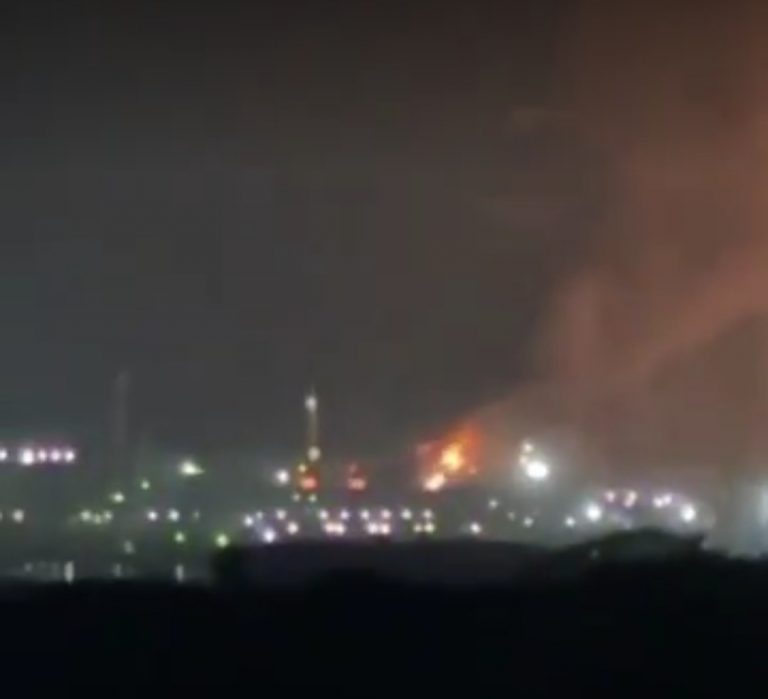 Fuerte explosión sacude refinería de Salina Cruz, Oaxaca