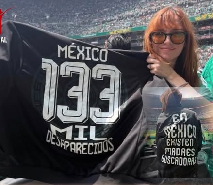 Regina Blandón asistió a la inauguración del Mundial con un mensaje de apoyo, a las madres buscadoras.