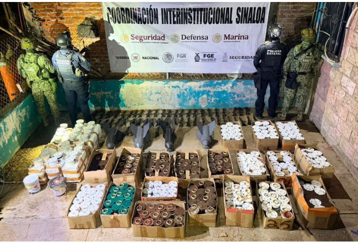 Hallan más de 550 explosivos improvisados en inmueble abandonado, de Sinaloa