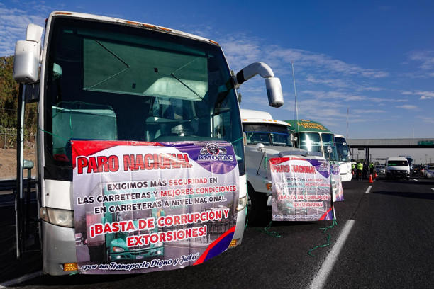 ¡No habrá bloqueos en carreteras! Segob frena paro transportistas
