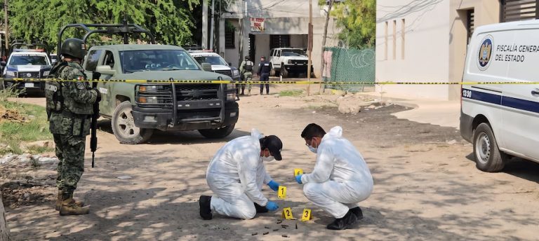 Niña de Culiacán en Parlamento Infantil en el Congreso de la Unión hizo un llamado por la paz