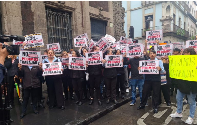 Comerciantes del Centro Histórico protestan por cierres; reportan ventas desplomadas